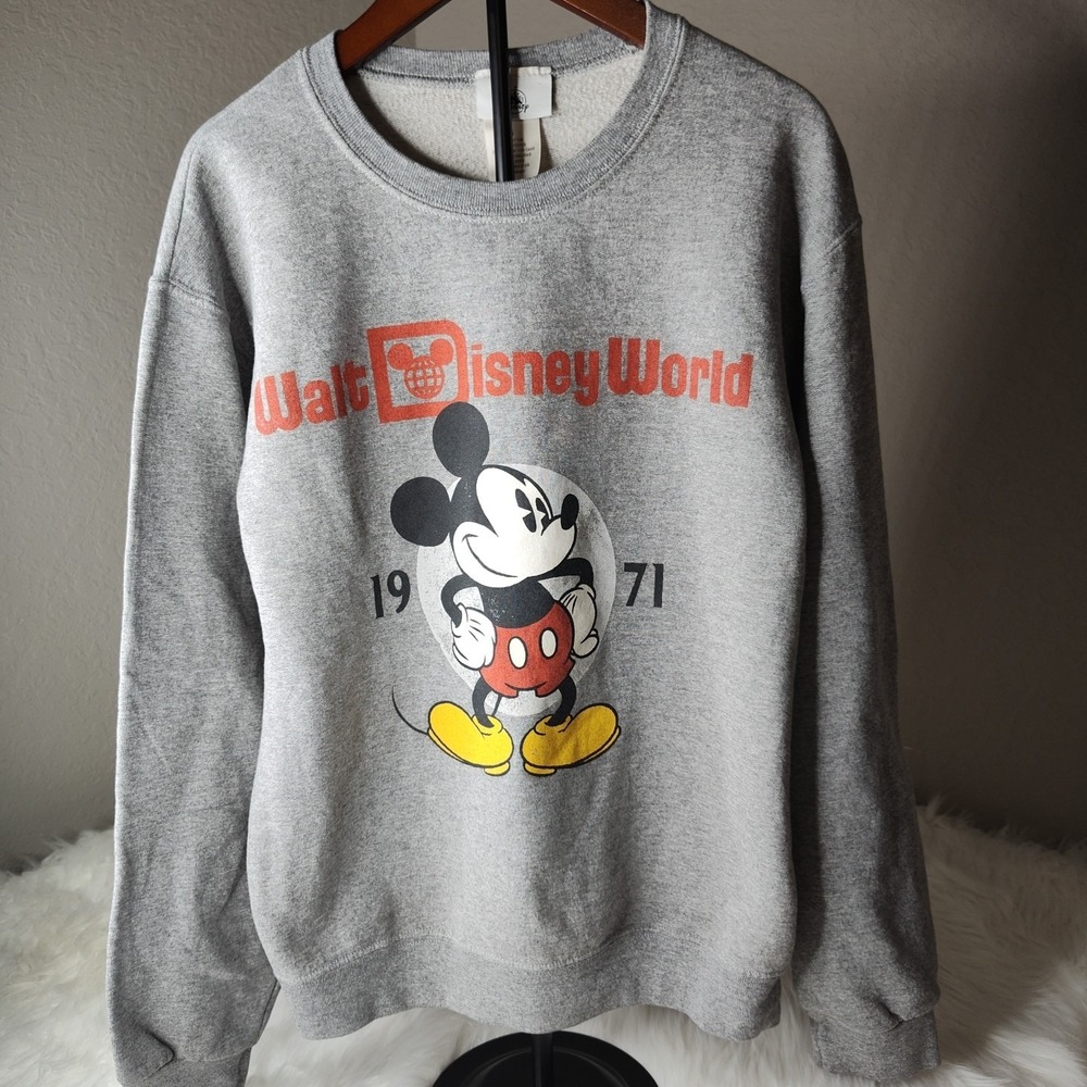 Disney Sweatshirt Unisex Small Gray Walt Disney World Mickey Mouse 1971 Graphic